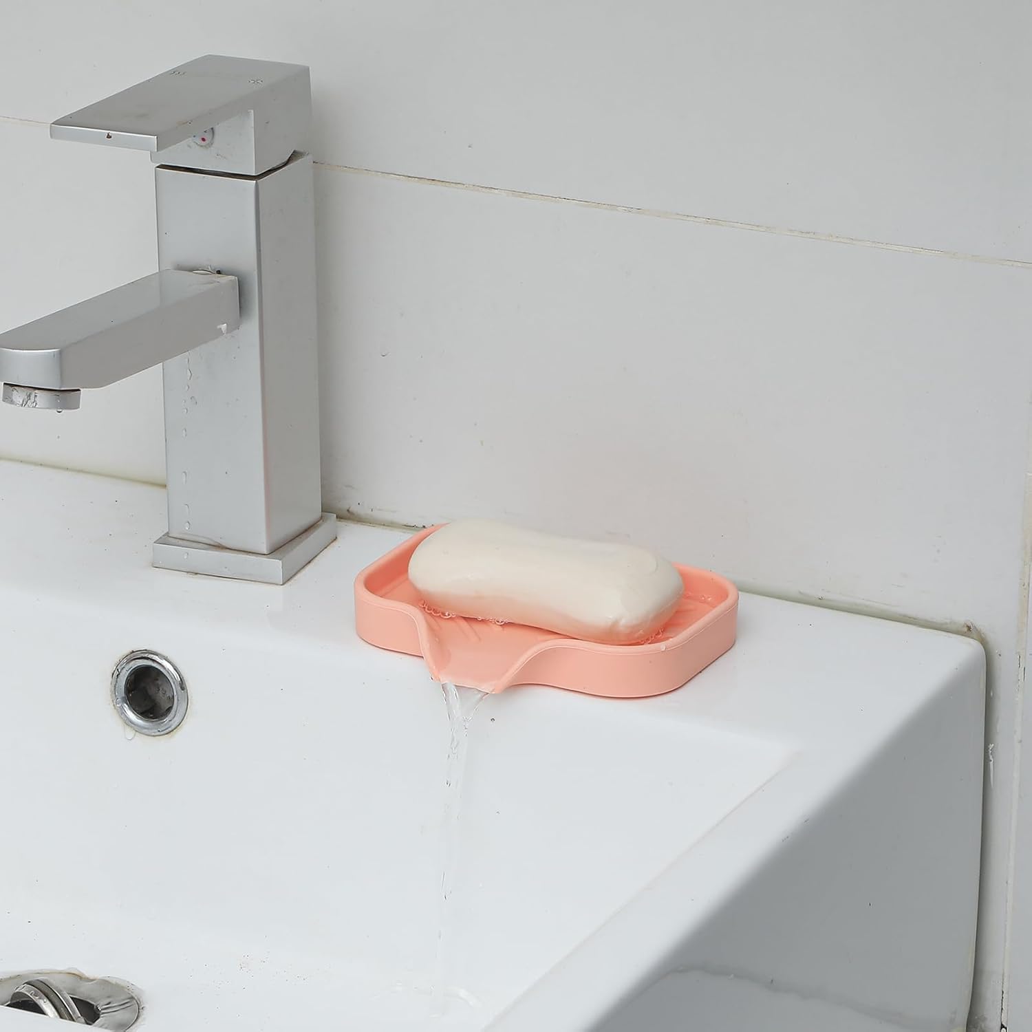 MicoYang Silicone Soap Dish with Drain Spout - Pink 49x32 Inch