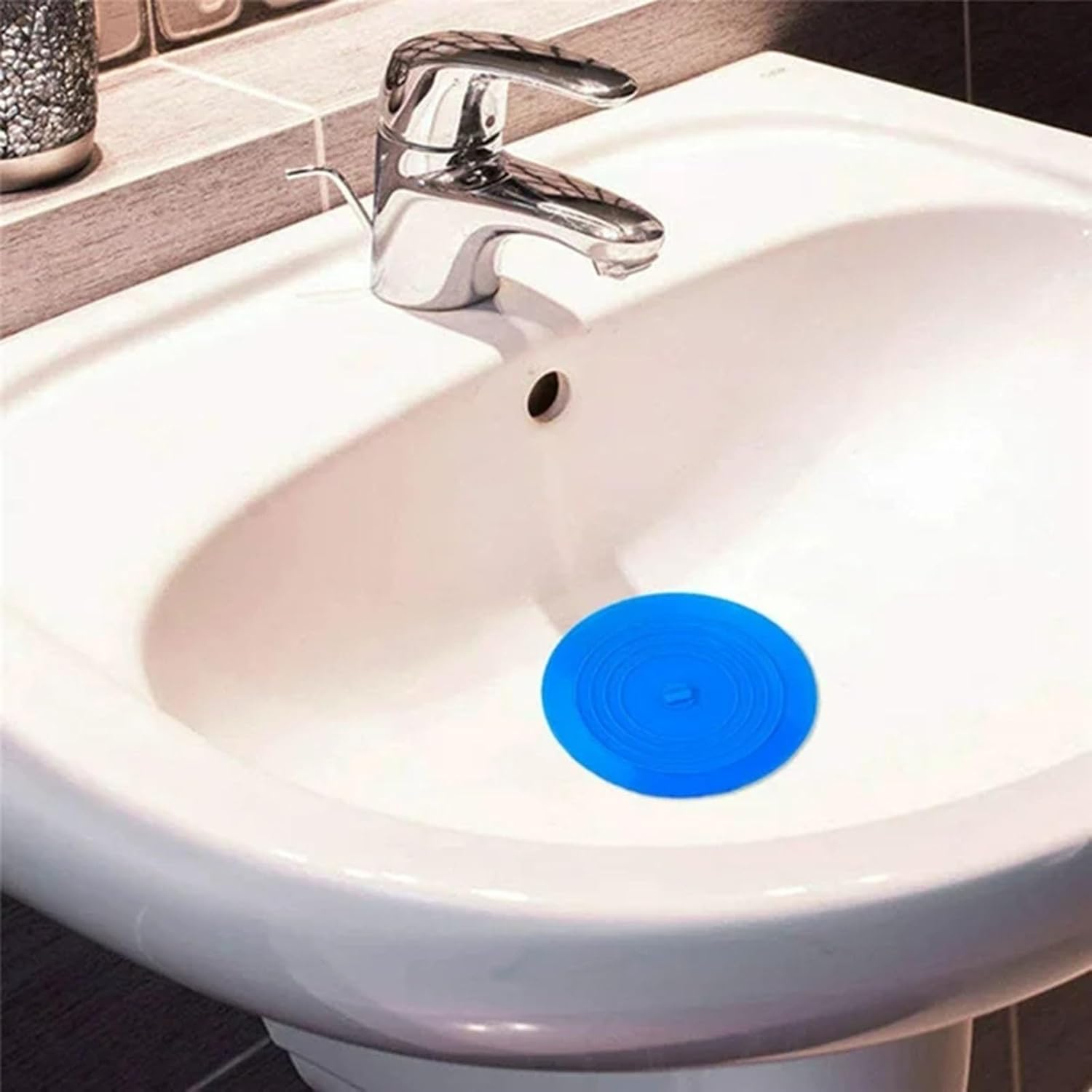 Silicone Tub Stopper with Strong Suction Black One Size