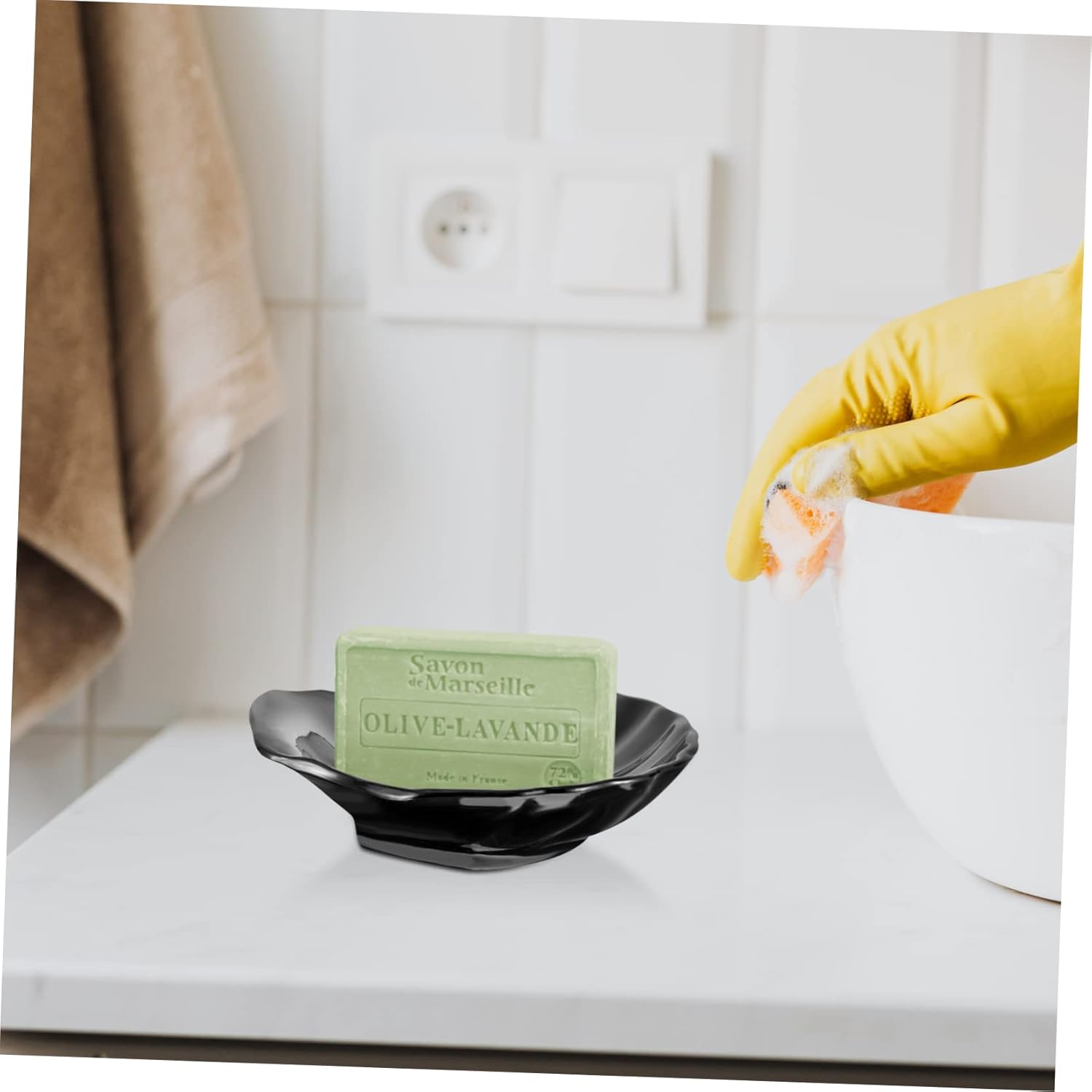 BUGUUYO Acrylic Sea Shell Soap Dish for Bathroom Sink