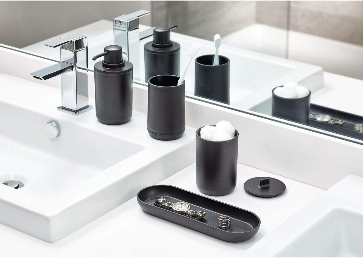 InterDesign iDesign 28737ES Cade 4-Piece Bathroom Accessory Set
