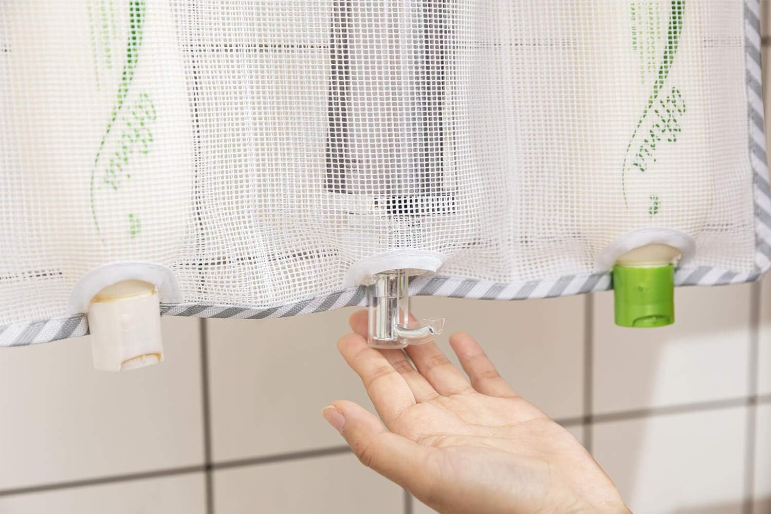 ALYER 9 Pockets Mesh Shower Caddy with 3 Rings