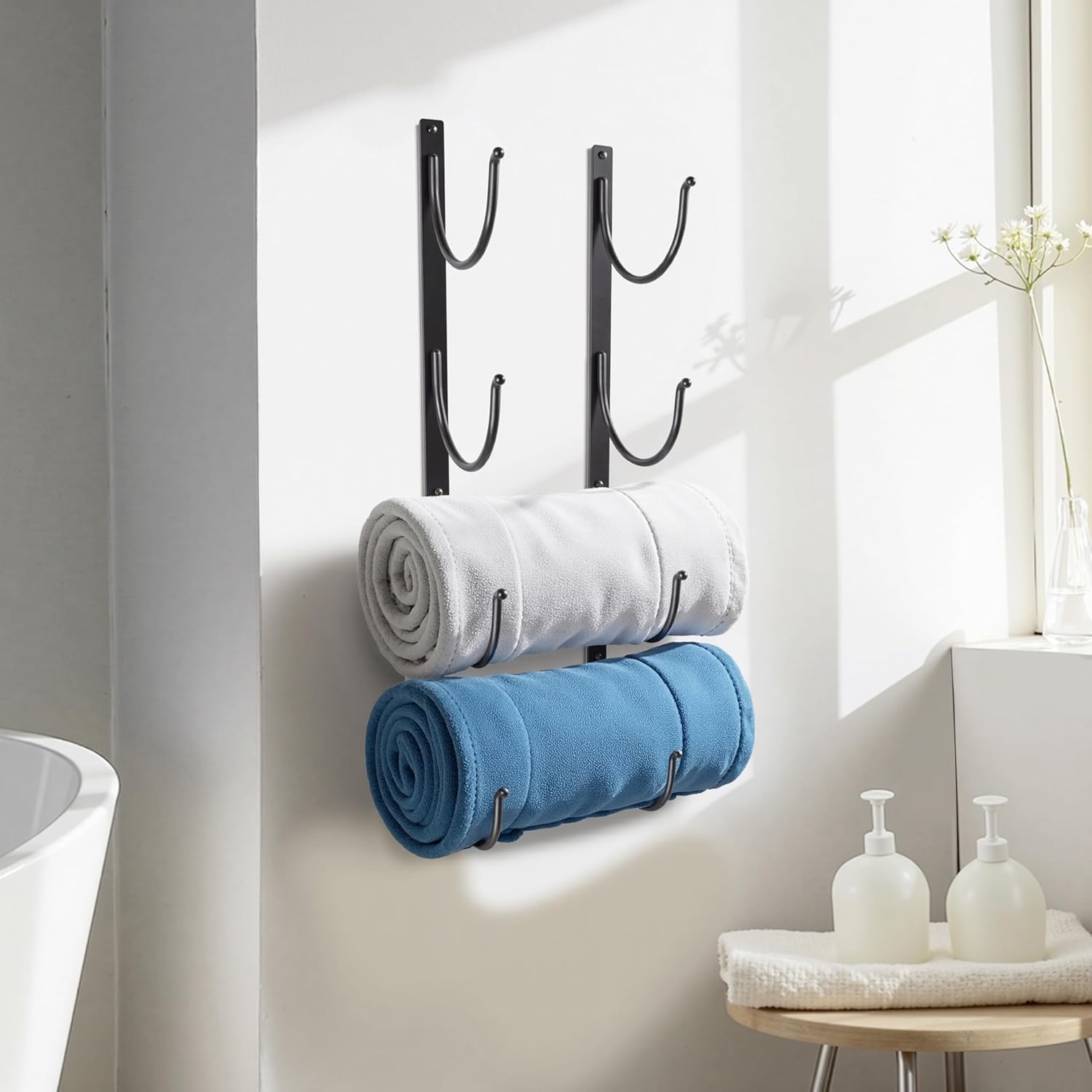 Josmimic 4-Tier Black Metal Towel Rack