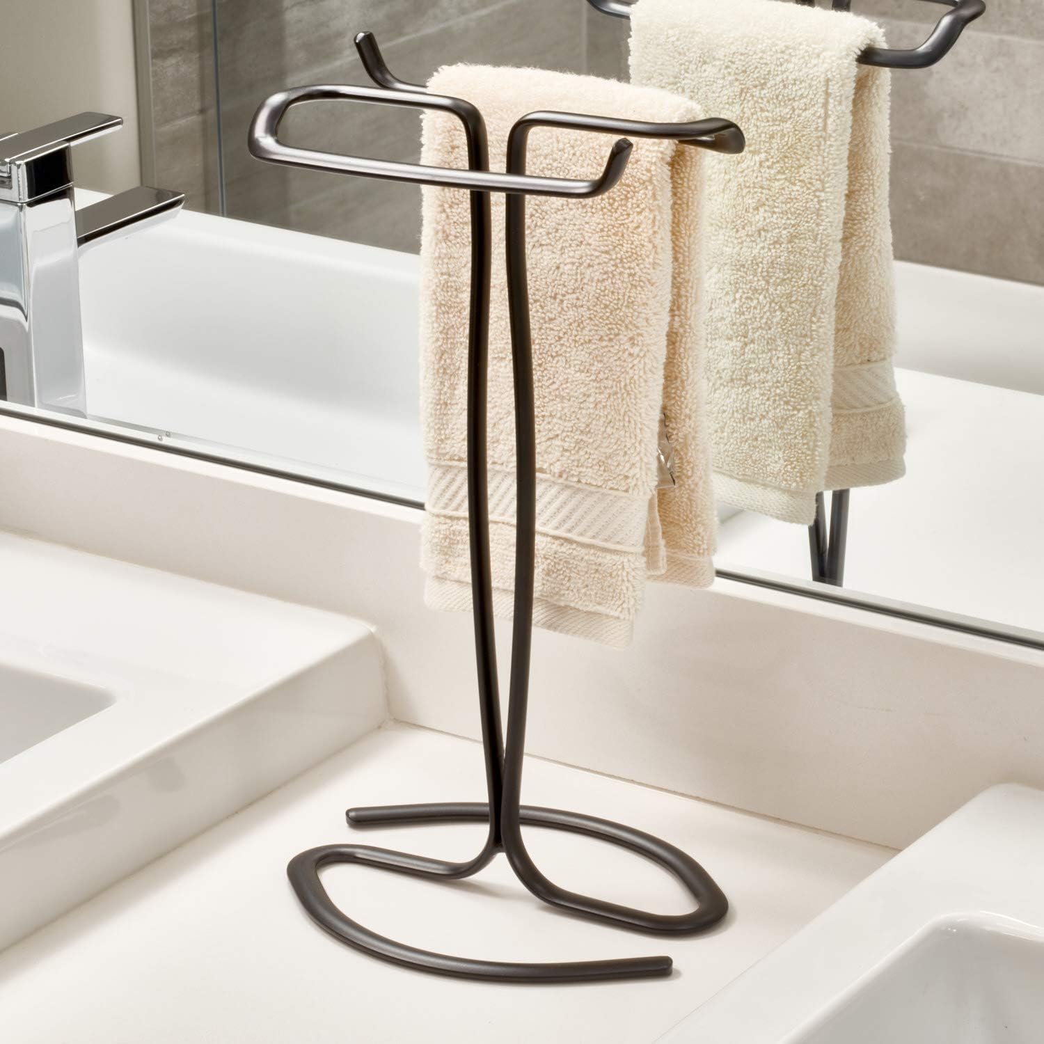 InterDesign iDesign 55637 Matte Black Towel Rack
