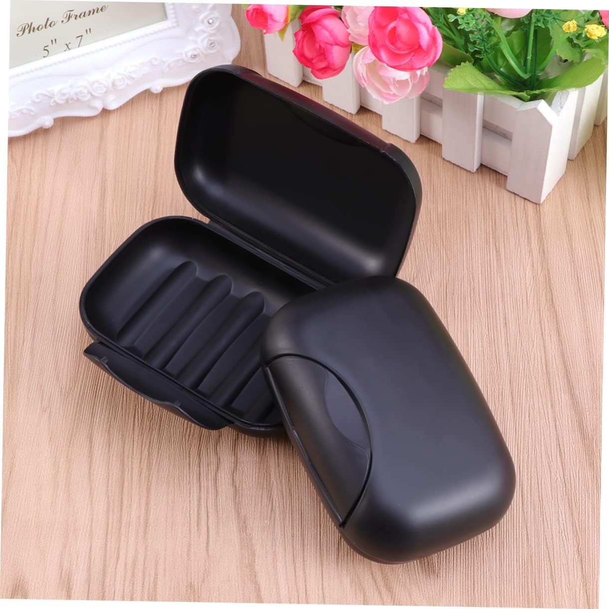 Ciieeo Portable Leakproof Soap Dish for Travel Hiking Black