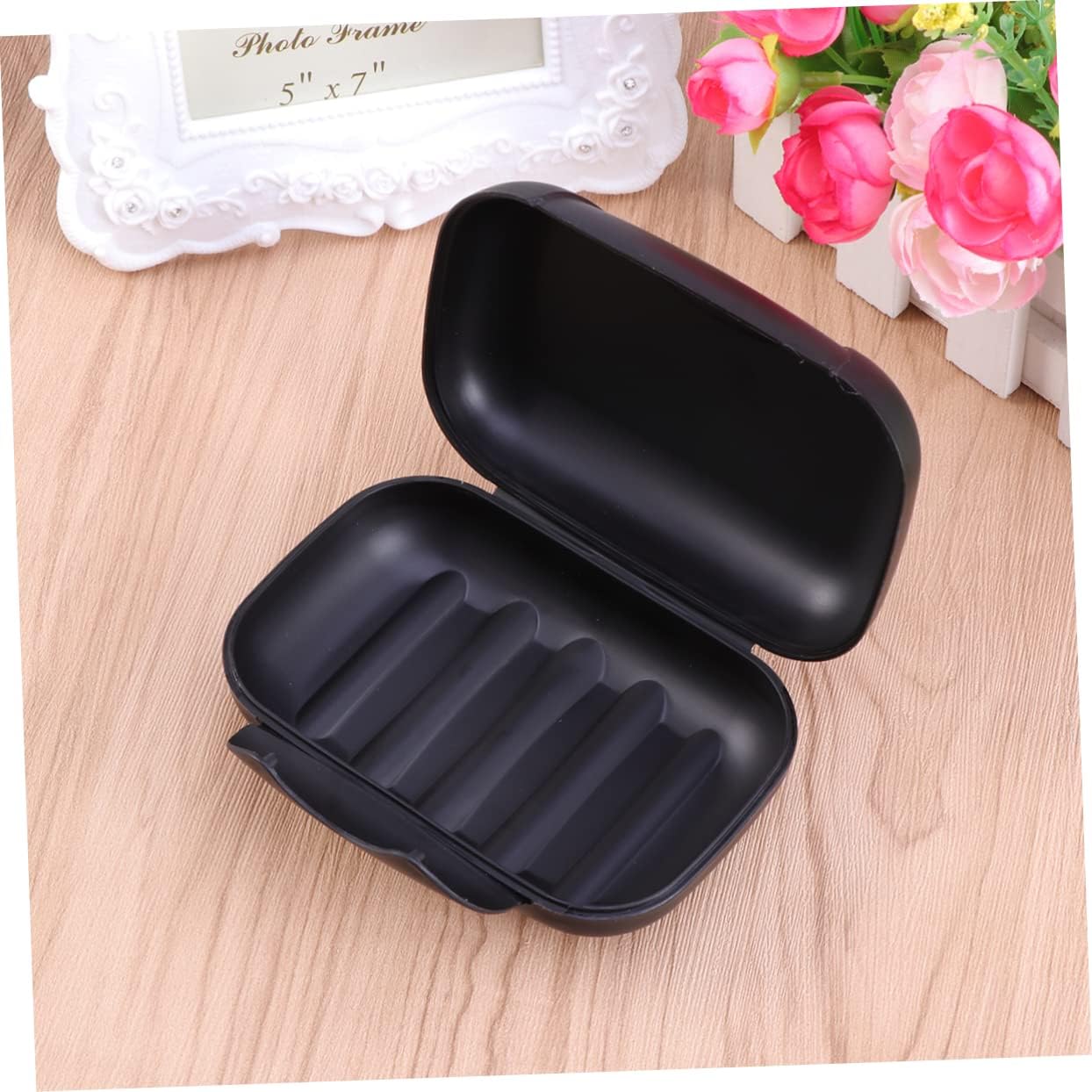 Ciieeo Portable Leakproof Soap Dish for Travel Hiking Black