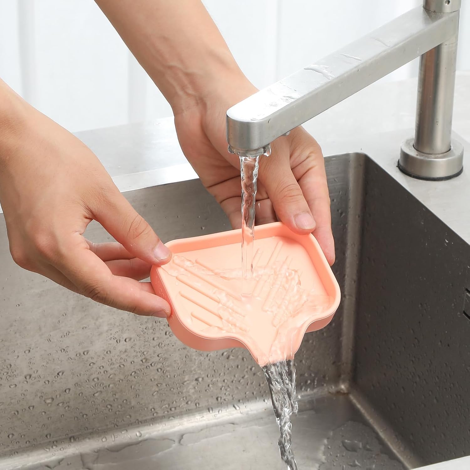 MicoYang Silicone Soap Dish with Drain Spout - Pink 49x32 Inch