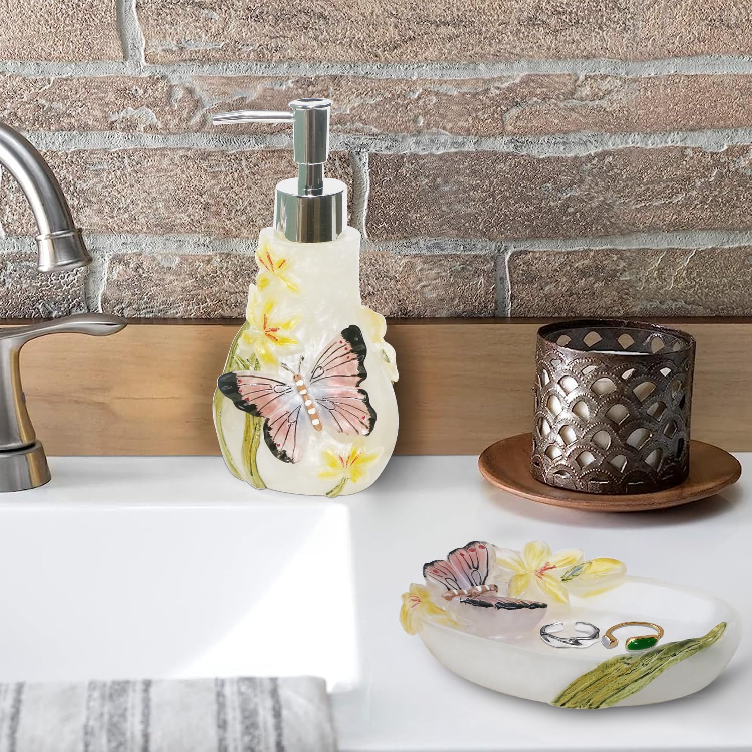 LUANT Butterfly Pattern Bathroom Vanity Set 5 Piece