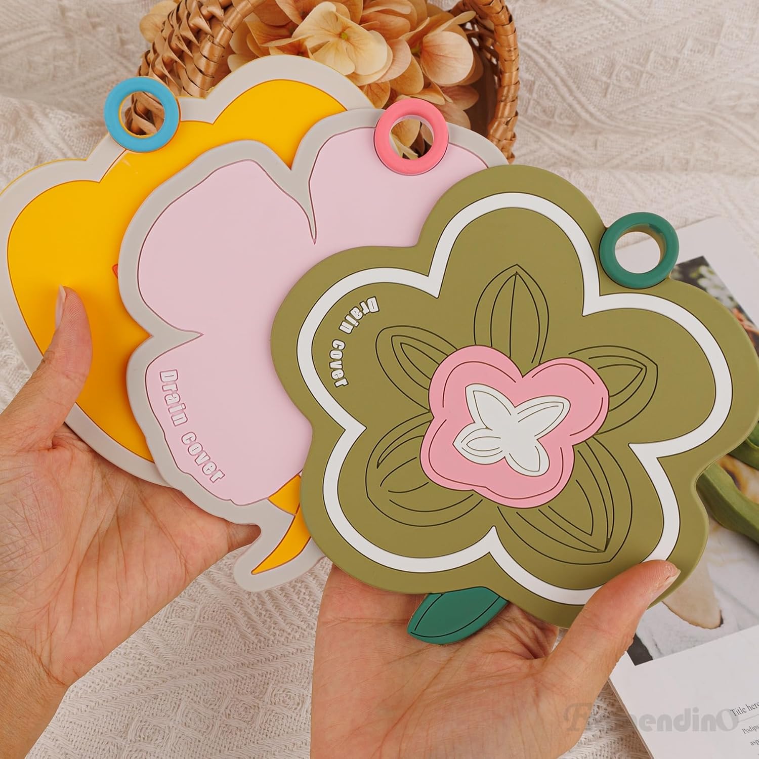 Framendino 3 Pack Flower Shaped Silicone Bathtub Drain Cover 1