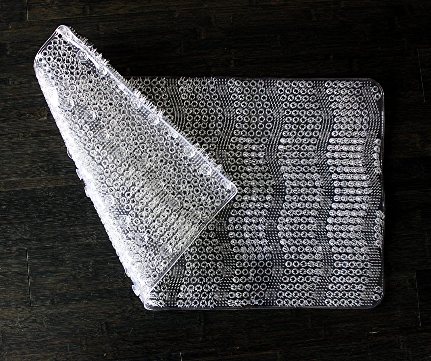 Dependable Industries Inc Velvet Grass Bath Mat 27 x 15 Clear